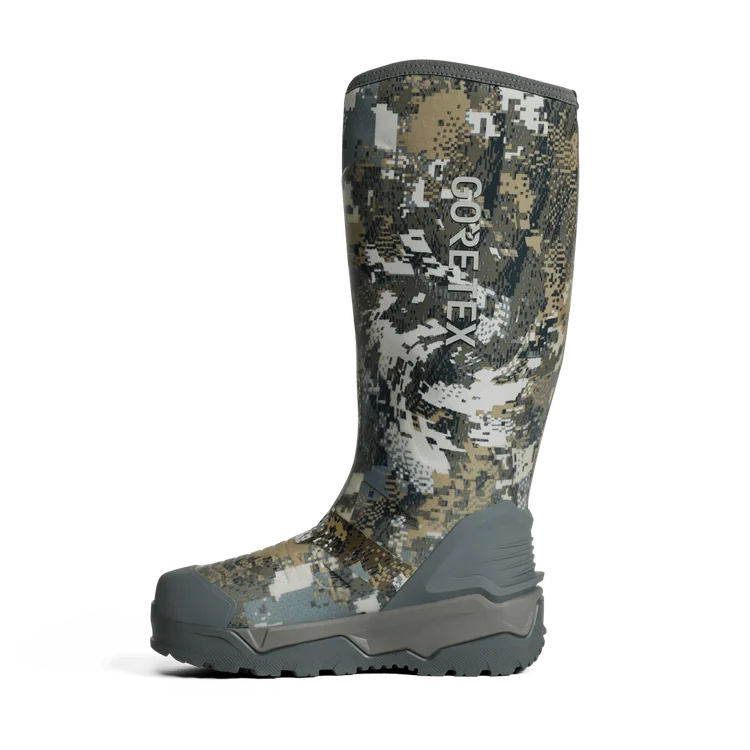 Camouflage-patterned boot with GORE-TEX branding on a white background