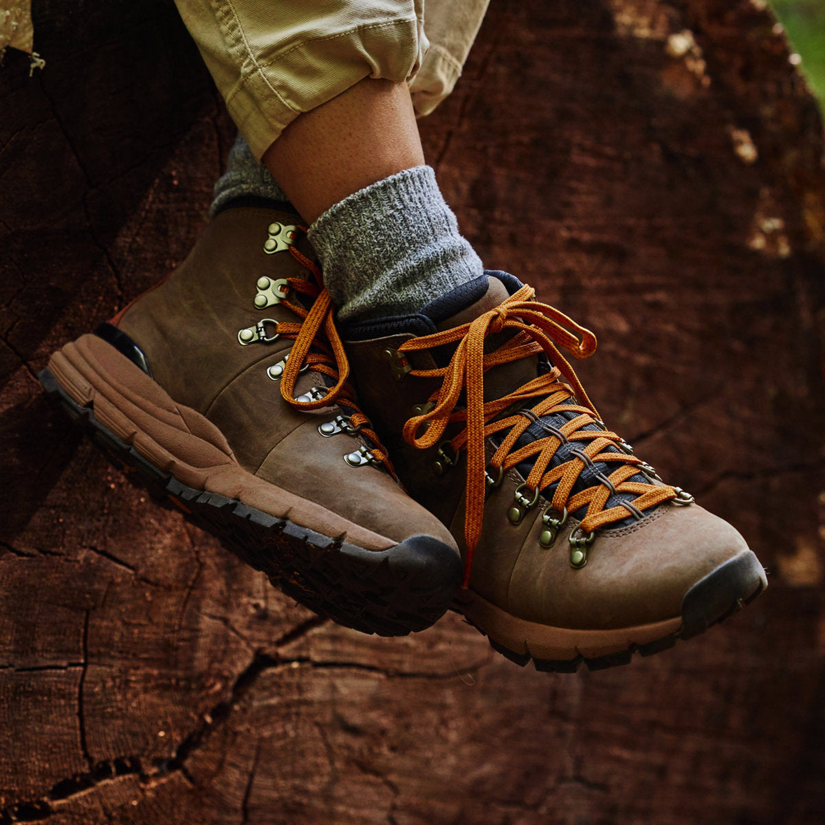 WOMEN'S MOUNTAIN 600 4.5" CHOCALATE CHIP/GOLDEN OAK