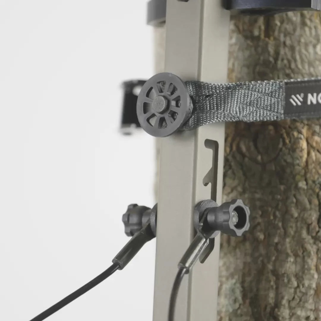 HELO HANG-ON TREESTAND