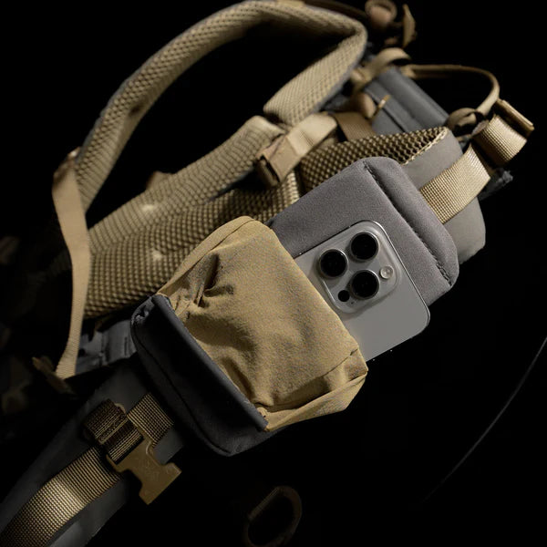Latitude Phone Pouch