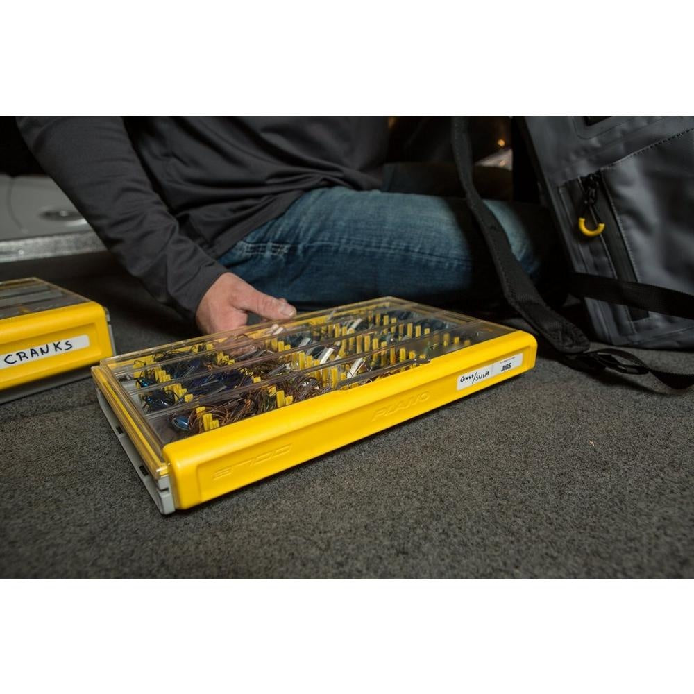 EDGE™ 3700™ JIG/BLADED JIG BOX