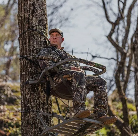 GOLIATH SD CLIMBING TREESTAND